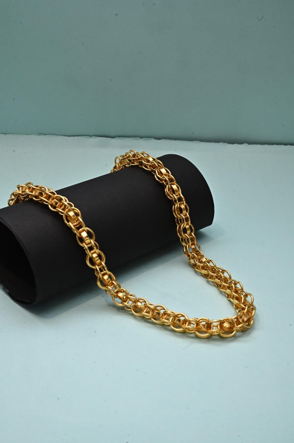 Intricate Double Link Chain