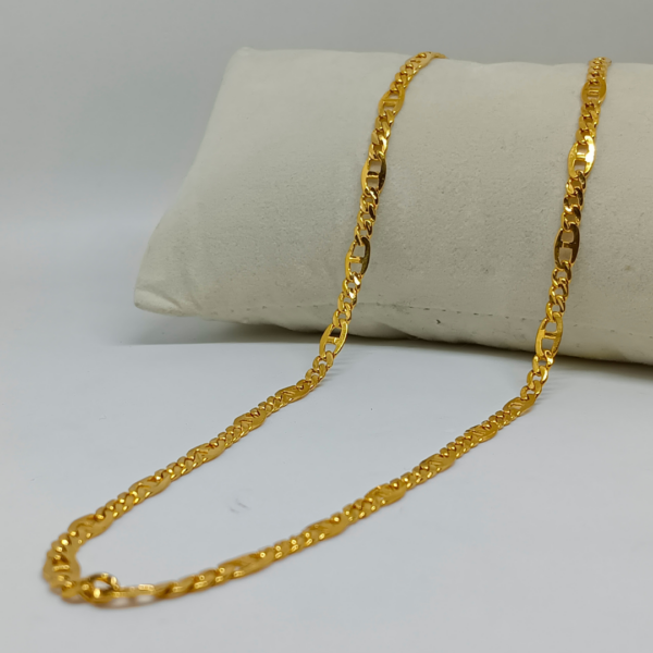 Simple and Elegant Short Chain