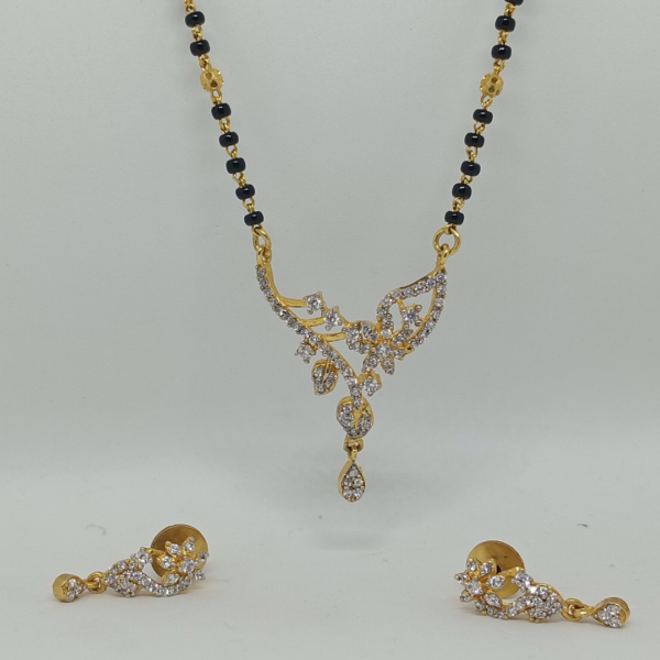 Minimalist Mangalsutra with Earing