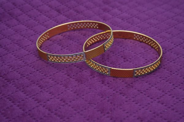 Dual-Tone Bangle Set with Perforated Design