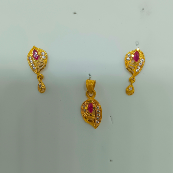 Simple Pendant Set with Red Stone